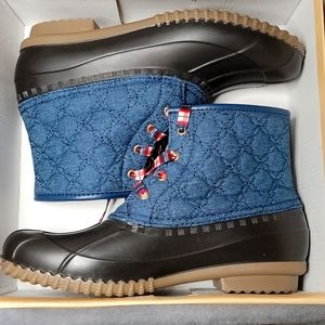 Rain boots